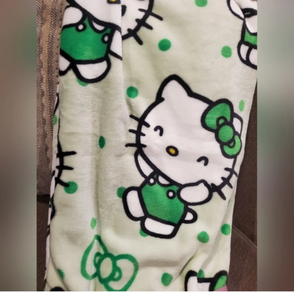 Viral St Patty Hello Kitty Blanket-NWT